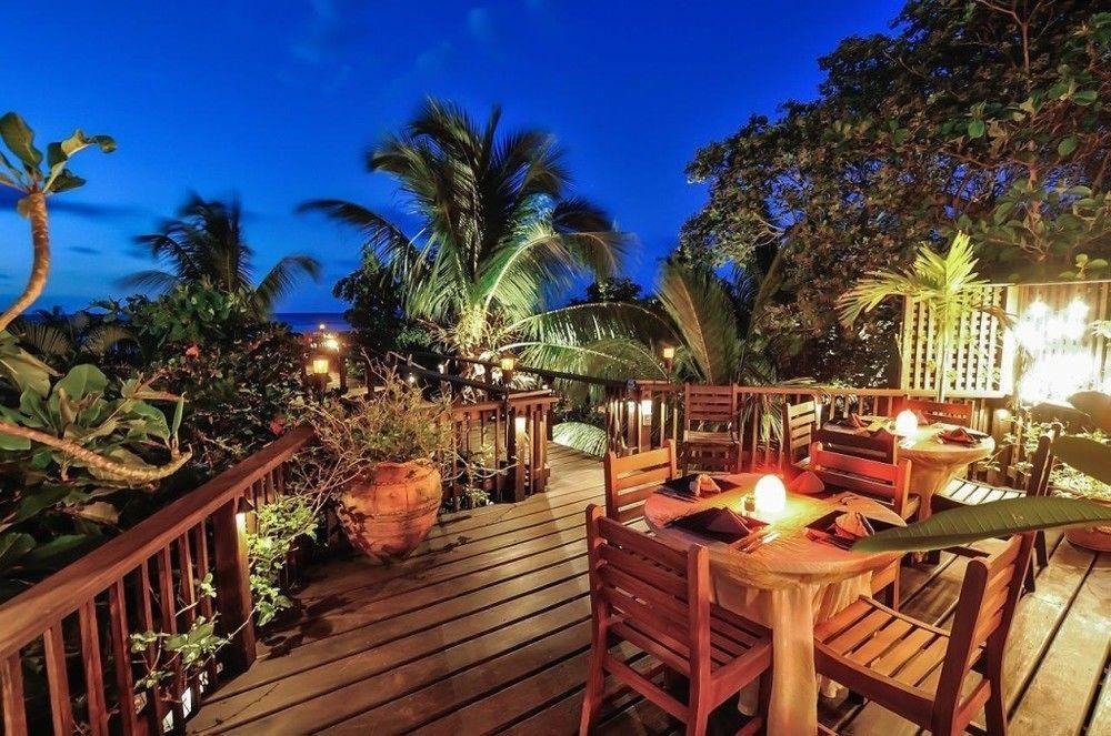 Mayoka Boutique Hotel (Adults Only) Sandy Bay Exterior photo