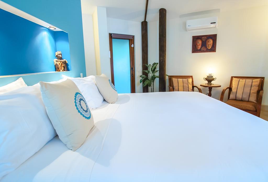 Mayoka Boutique Hotel (Adults Only) Sandy Bay Exterior photo